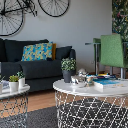 Happy With Private Parking *