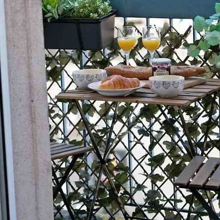 아파트 Happy With Private Parking *